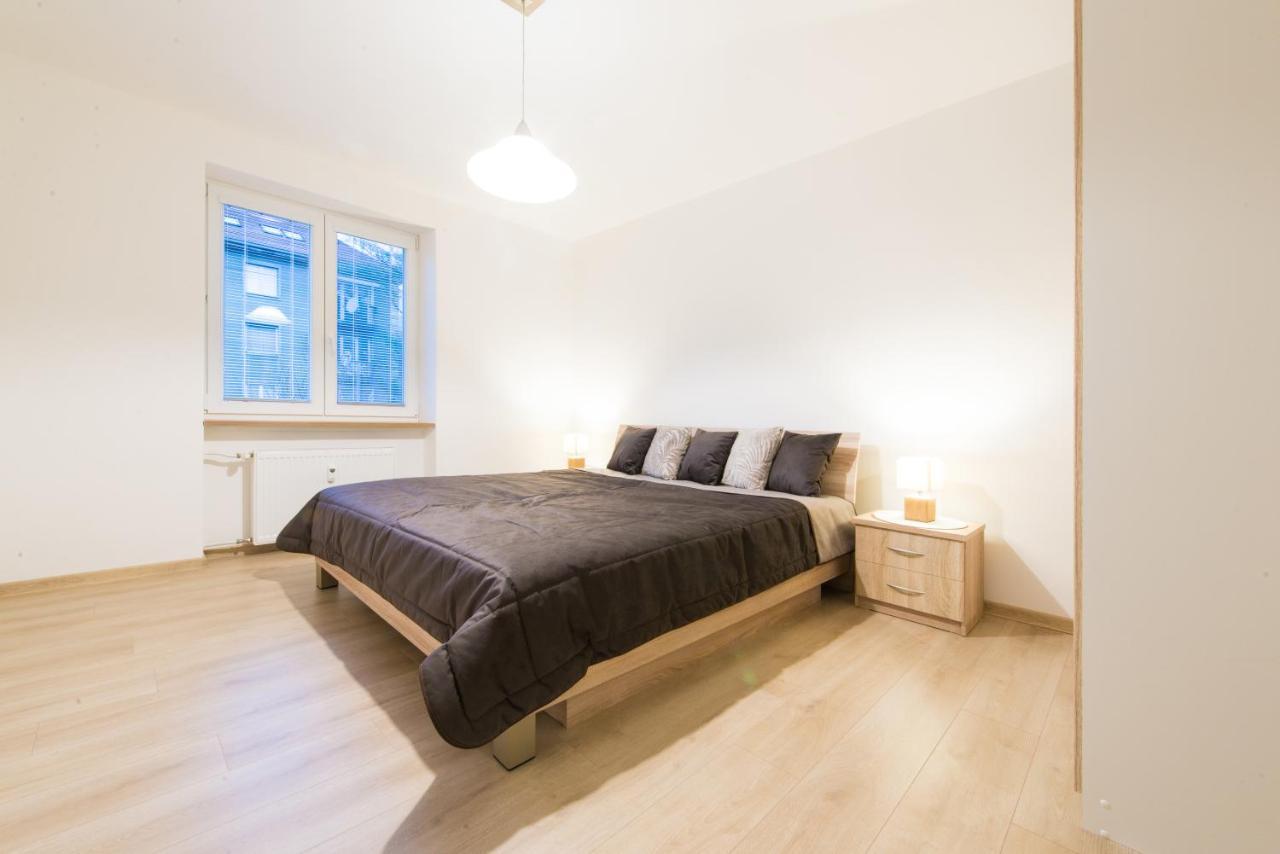 Apartman Razusa Centrum Банска-Бистрица Экстерьер фото